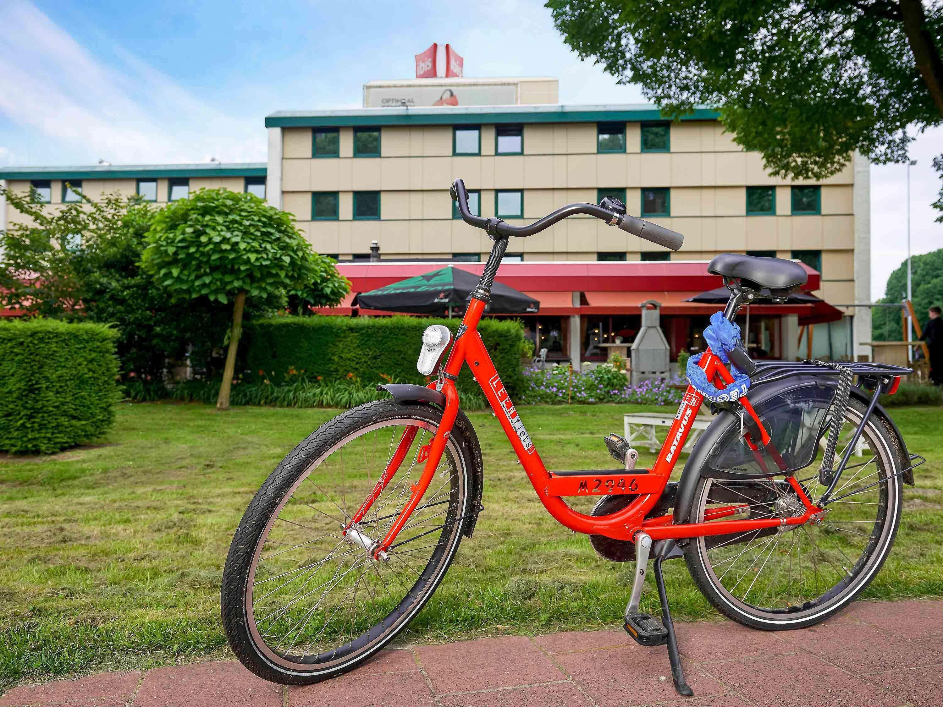 Ibis Tilburg Hotell Eksteriør bilde